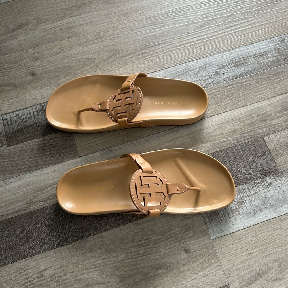 Tommy Hilfiger Tan Sandals with Circular Emblem
